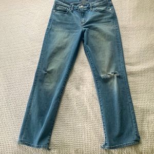 Lucky Brand cropped, ripped jeans. Size 6/28
